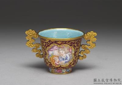 图片[2]-Gold cup with champleve and painted enamel decor of European mother-and-child, Qing dynasty, Qianlong reign (1736-1795)-China Archive